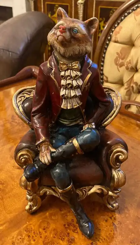 Ausverkauf Casa Padrino figurine décorative renard avec fauteuil baroque 16 x 16 x H. 25 cm - Figurine décorative en résine - Figurine décorative de bureau - Figurine décorative salon - Sculpture décorative
