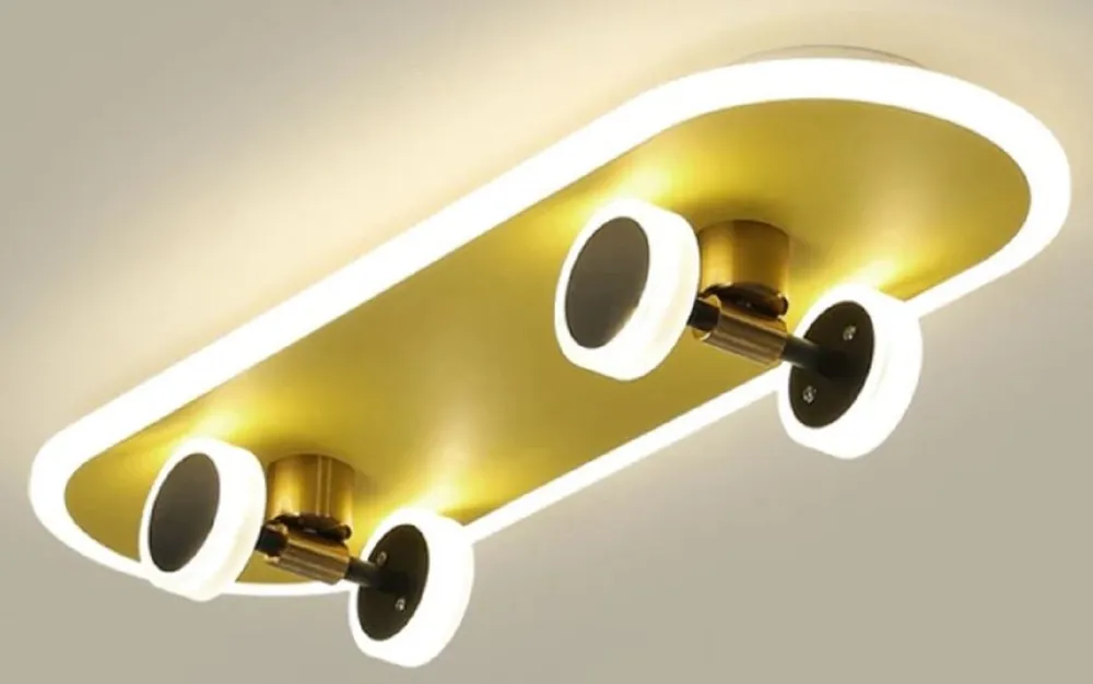 Casa Padrino lampe de couverture de luxe en forme de skateboard or 60 x 20 cm - Lampe de couverture LED skateboard - Lampes de couverture de luxe - Lampes skateboard - Intérieur de luxe Neuheit