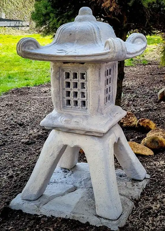 Solange Der Vorrat Reicht Casa Padrino Lampe de Jardin Style Japonais Pagode Gris 39 x 39 x H. 71 cm - Lampe de Jardin & Patio - Lanterne de Jardin Résistante aux Intempéries - Eclairage de Patio de Jardin