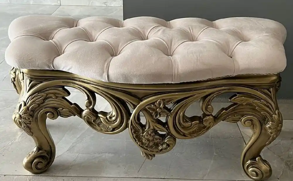 Casa Padrino tabouret baroque de luxe avec strass crème / or - Tabouret de style baroque fait main - Repose-pieds de style baroque - Tabouret de style ancien - Meuble de style baroque Garantierte Lieferung