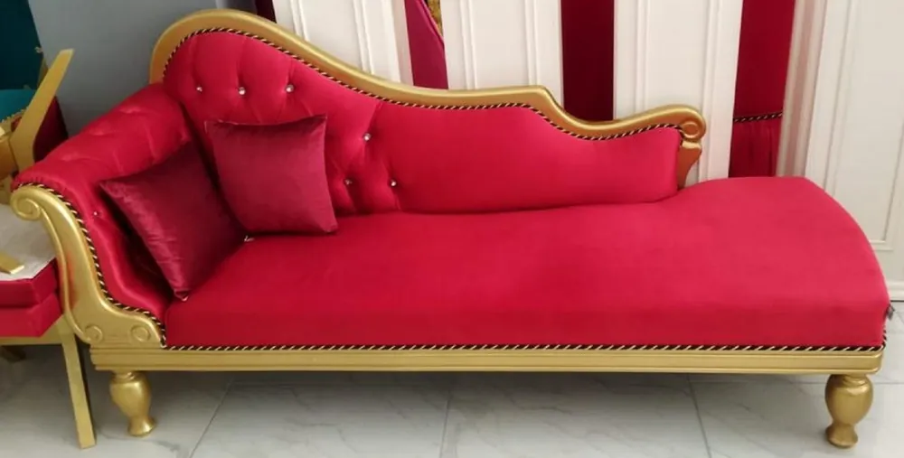 Finale Aktion Casa Padrino chaise longue boulle baroque de luxe rouge / or - Chaise longue en bois massif faite à la main avec velours fin et strass - Mobilier baroque - Noble et Magnifique