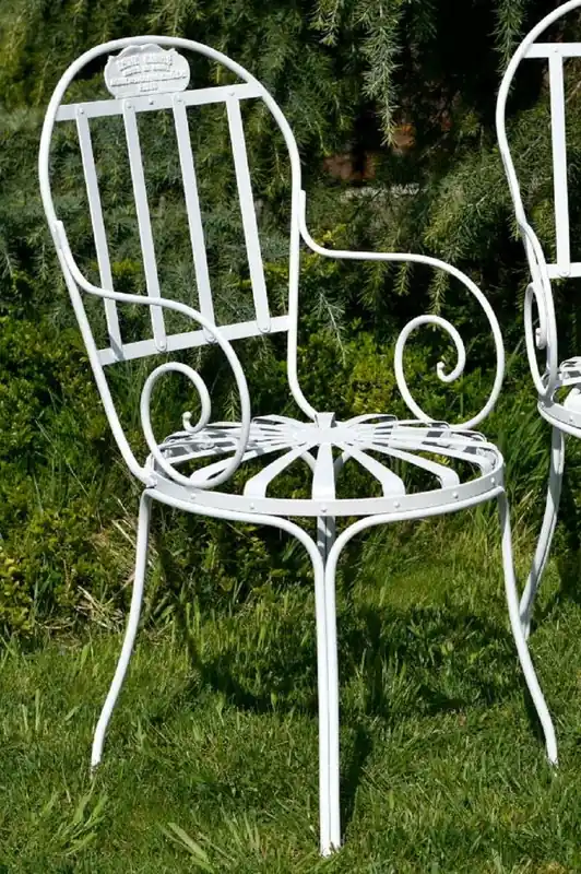 Casa Padrino chaise de jardin Art Nouveau blanc 47 x 47 x H. 94 cm - Chaise fait main en fer forgé avec accoudoirs - Mobilier en fer forgé de jardin et de terrasse nostalgique Knallerangebot