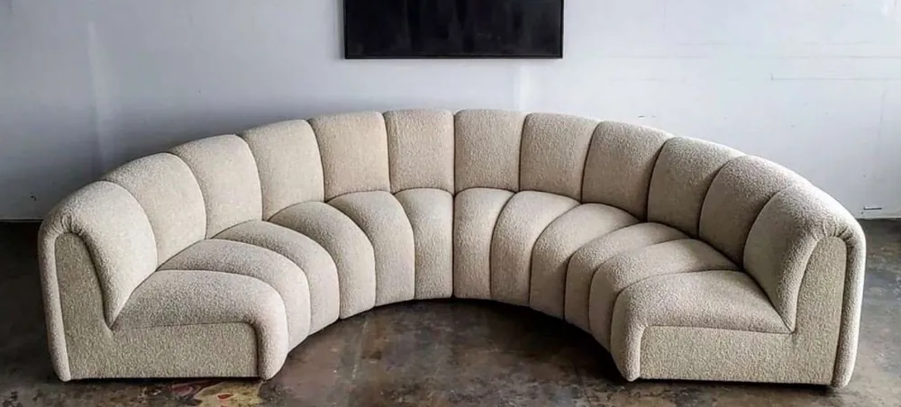 Casa Padrino canapé de luxe beige 330 x 170 x H. 76 cm - Canapé de salon incurvé - Canapé semi circulaire - Meuble de salon - Meuble d'hôtel - Meuble de luxe - Ameublement de luxe Geprüft