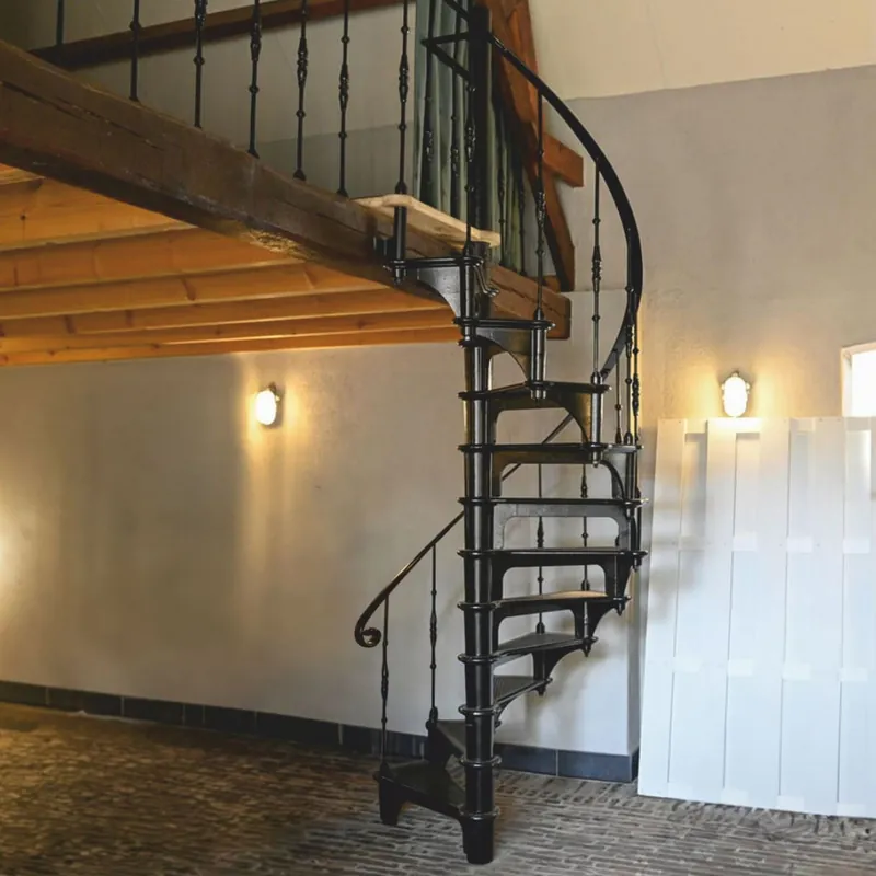 Preiswert Casa Padrino escalier en colimaçon rustique en fonte avec garde-corps à gauche noir H. 300 cm