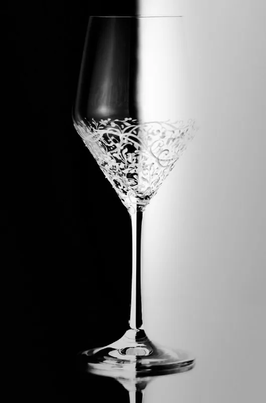 Preisknaller Casa Padrino set di 6 bicchieri da vino bianco di lusso bianco Ø 8,6 x A. 22,4 cm - Bicchieri da vino fatto a mano e dipinti a mano - Accessori per Hotel e Ristoranti - Qualità di Lusso