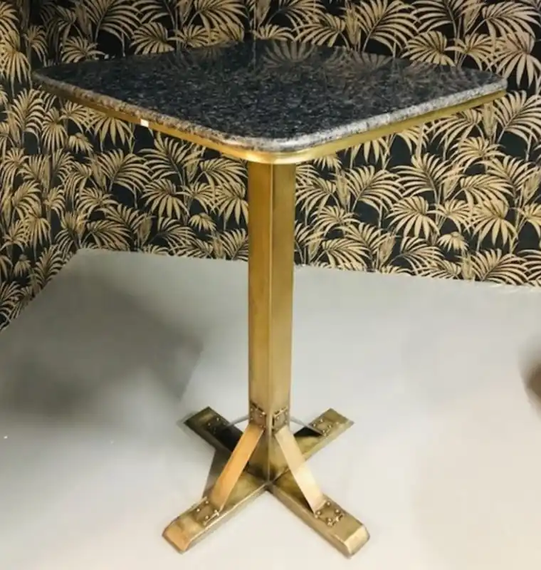 Casa Padrino tavolo in piedi di lusso ottone / nero 70 x 70 x A. 105 cm - Tavolo bar in metallo con piano in marmo - Mobile Bar - Mobili per la Ristorazione Nur Heute