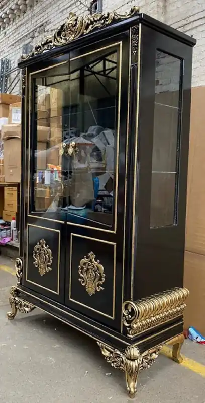 Casa Padrino vetrina barocco di lusso nero / oro - Magnifica vetrina gabinetto barocco con 2 porte in vetro - Mobili Barocchi Nobili Finale Aktion