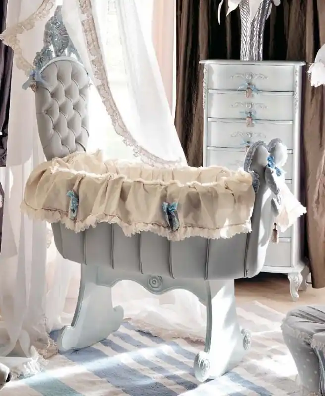 Casa Padrino bambini lettino a dondolo barocco di lusso grigio / azzurro - Magnifico lettino a dondolo bambini - Mobili per bambini barocchi - Qualità di prima classe - Fatto in Italia Echt