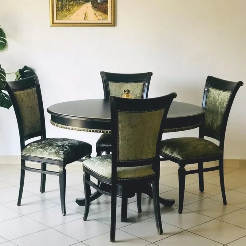 Casa Padrino Conjunto de Comedor Barroco de Lujo Negro / Oro - 1 Mesa de Comedor Barroco y 4 Sillas Barrocos Finale Aktion