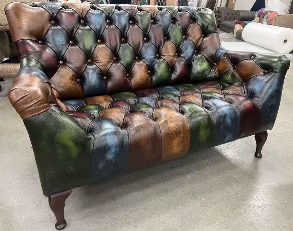 Casa Padrino sofá Chesterfield de lujo con patchwork de cuero genuino colorido / marrón oscuro 144 cm Preis Gesenkt