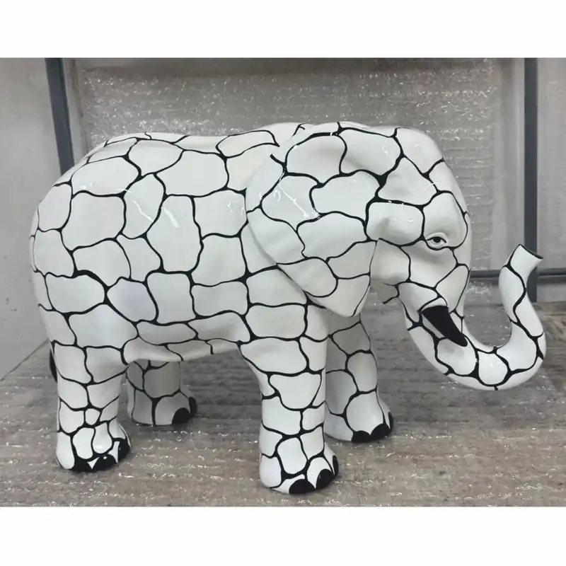 Must-Have Casa Padrino escultura decorativa elefante blanco / negro 84 x Al. 57 cm - Figura decorativa