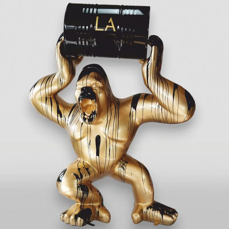 Direkt Vom Hersteller Casa Padrino escultura decorativa de jardín XXL gorila con barril oro / negro A. 250 cm
