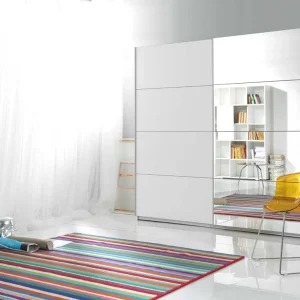 Preis Gesenkt Beta 200 cm weißer Schiebeschrank mit vertikalem Spiegel Der geräumige Kleiderschrank ist perfekt für Räume jeder Größe