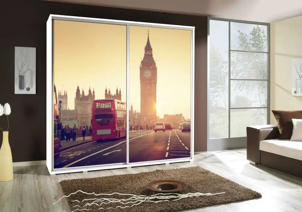 Highlight Artistino 205 cm Schiebeschrank mit London-Grafik Schrankkorpus in Weiß aus 22 mm starker Platte