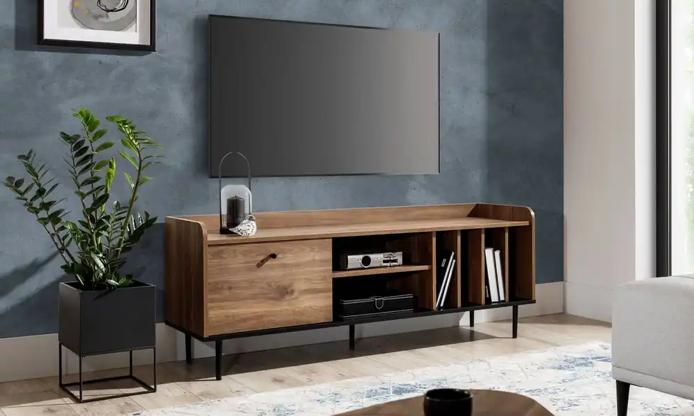 TV Schrank Apallo 150 cm Eiche Brandy Castello Original Design Kabinett auf Metallbeinen hohe Kanten der Oberseite gesetzt Direktkauf