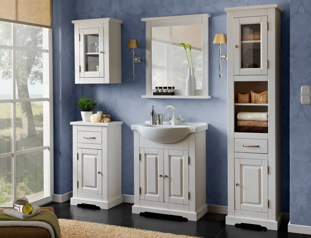 Badmöbel-Set Romantic weiß elegante Holzschränke für Badezimmer im klassischen Stil geschmackvolle Metallgriffe Top-Preis