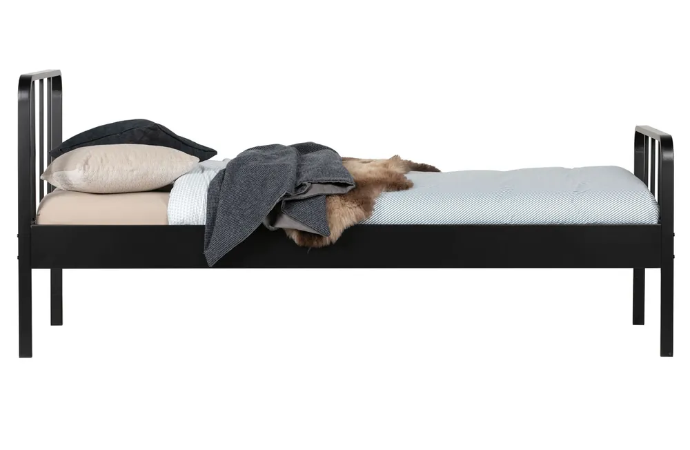 Aktuell Bett Mees schwarz 200 x 90 cm Metallbett