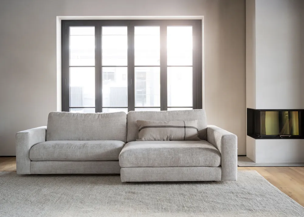 3-Sitzer-Sofa ALMA hellgrau Longchair rechts Finale Aktion