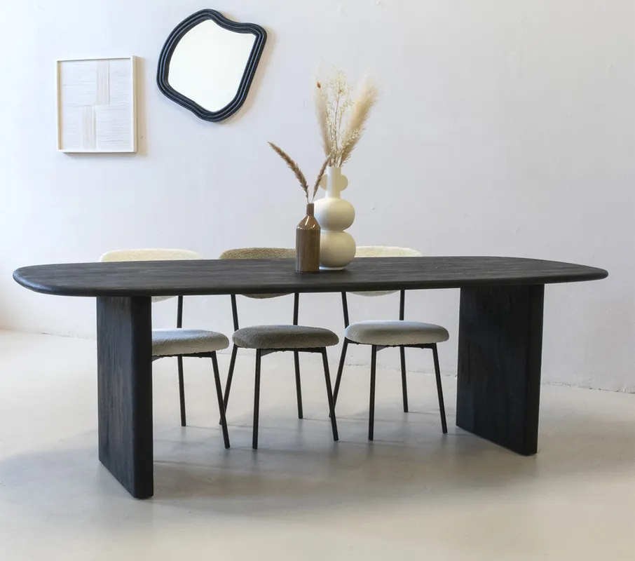 Bestpreis Esstisch AGIN oval 240 x 100 cm schwarz Mango Holz