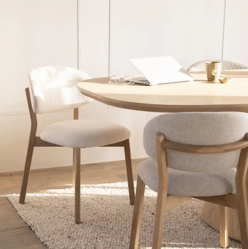 Esszimmerstuhl Stuhl MICKY Stoffbezug beige Beine Eiche Markenprodukt