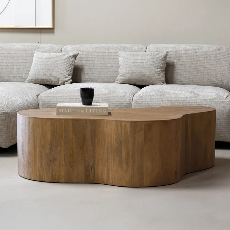 Couchtisch LEONOR 129 x 84 cm organisch Mangoholz natur Heißes Angebot