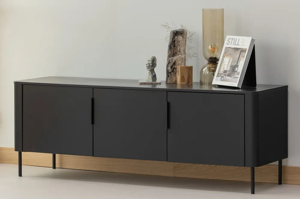 Sofort Bestellen WOOOD Kommode TV Möbel GUNNAR 154 cm Kiefer mattschwarz