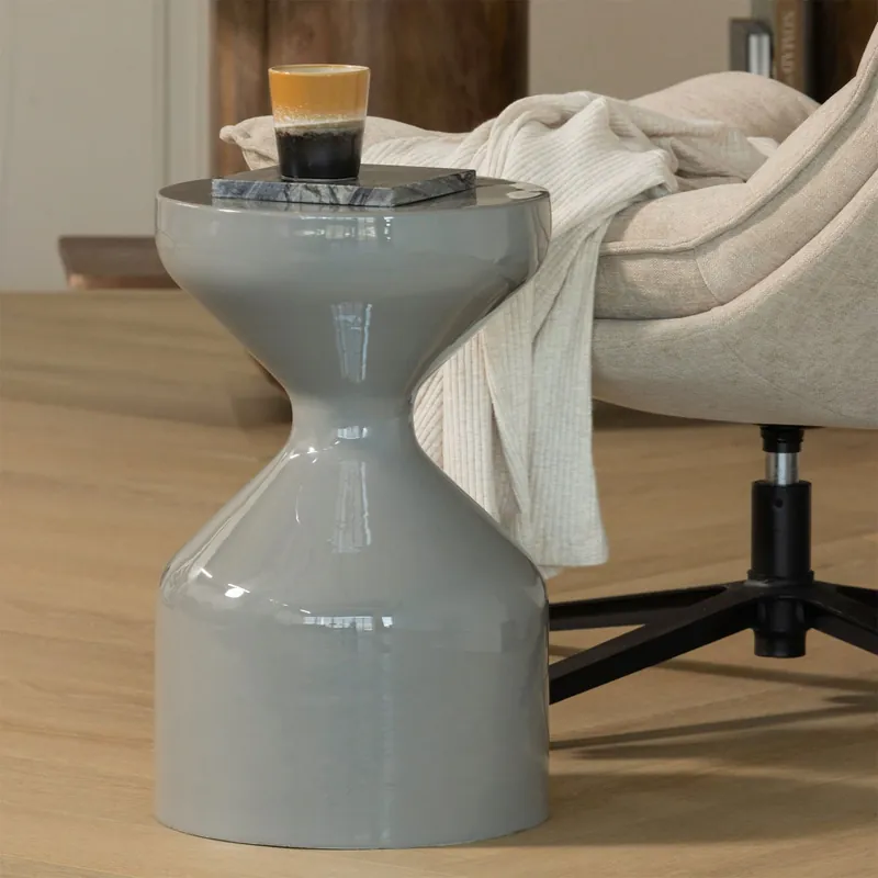 Jetzt Kaufen Beistelltisch FLOYD Ø 30 cm Metall hellgrau Couchtisch Anstelltisch