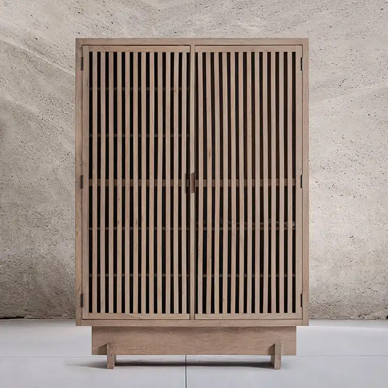 Highboard GÀBIA H 195 cm Mangoholz hellbraun Kleiderschrank Preisreduziert
