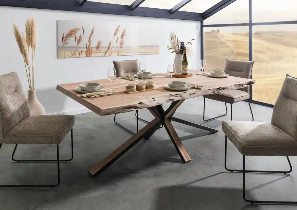 Markenprodukt Baumtisch 200x100x77 Akazie beige lackiert / Kreuzgestell anthrazit matt / natur FREEFORM