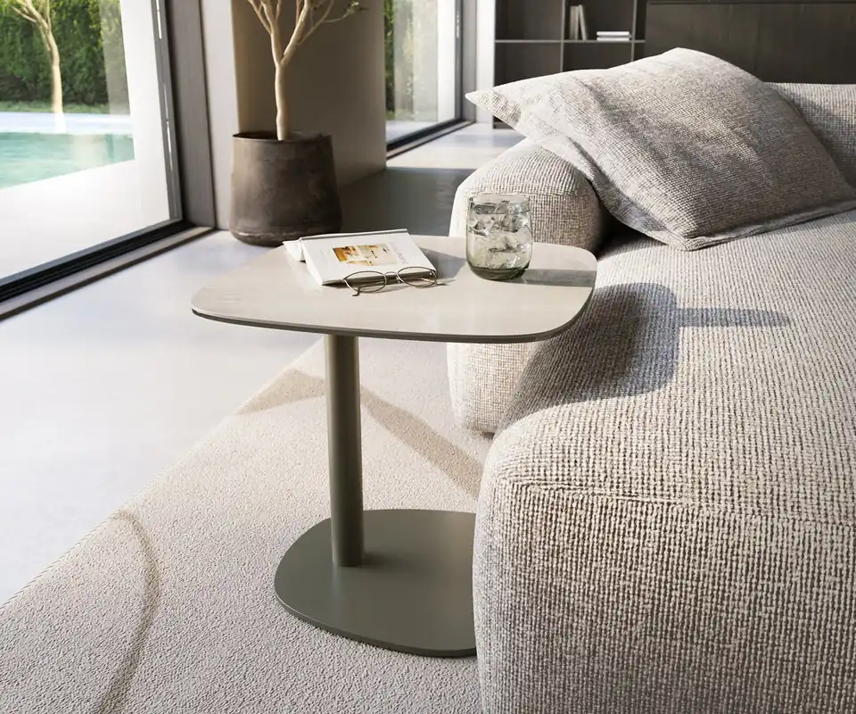 Beistelltisch Edge Boot 50x50 cm Keramik Onyx Champagne Eleny Metall Effektfinish Titan Schnäppchen