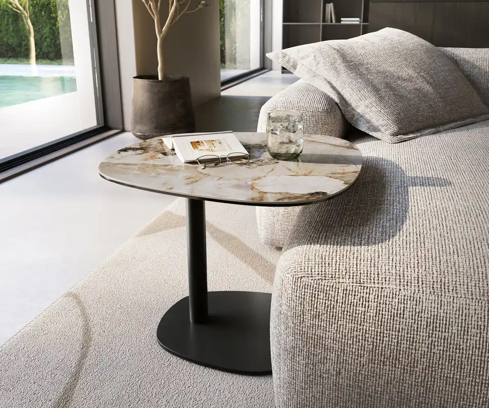 Neuheit Beistelltisch Edge Boot 60x60 cm Keramik Patagonia Poliert Eleny Metall Schwarz
